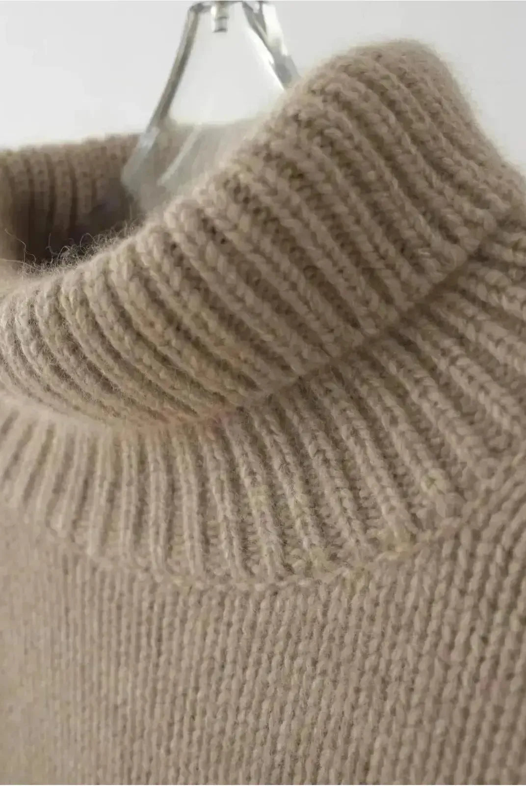 Lena - Turtleneck Sweater