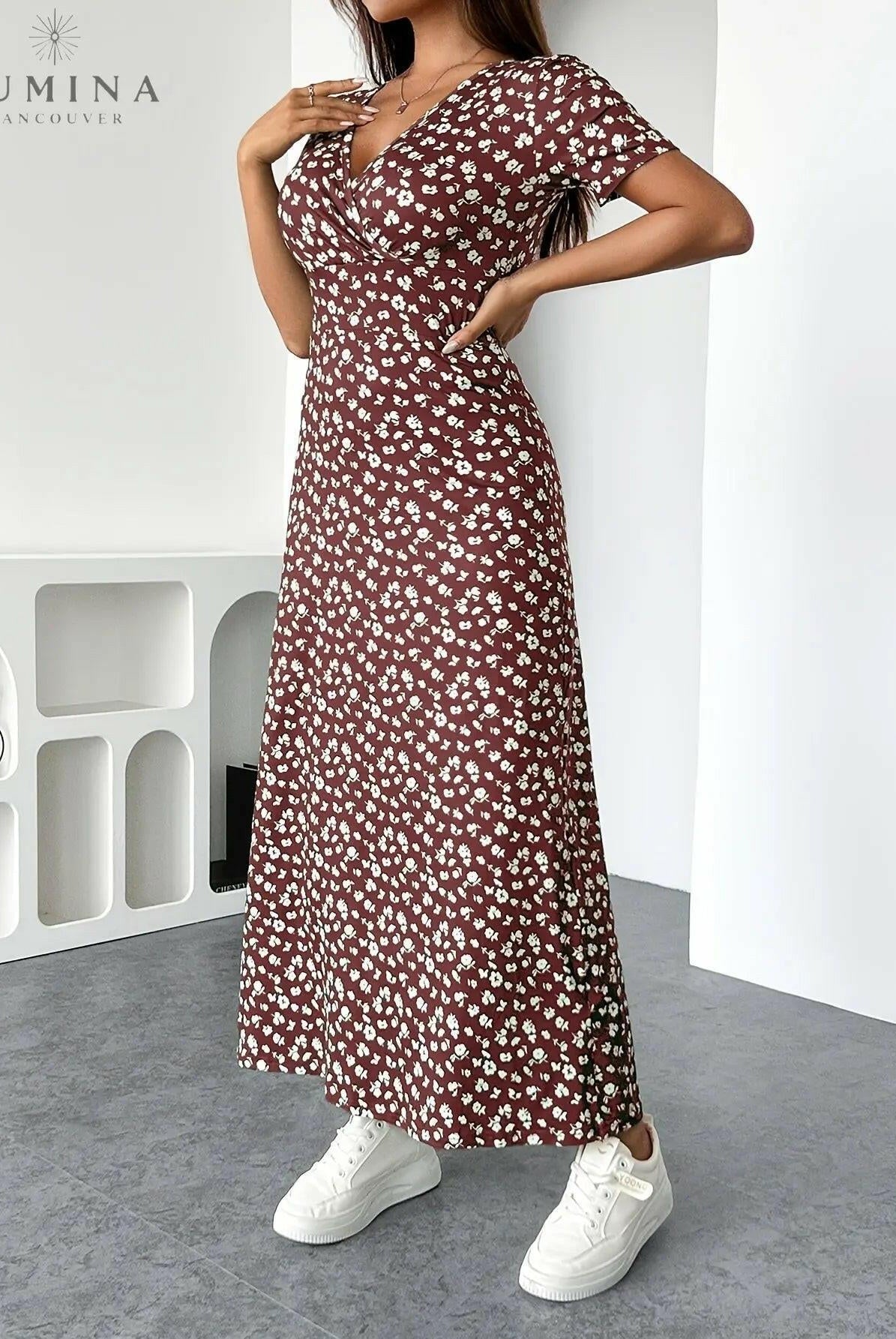 Lucia - The Elegant Floral Knit Dress