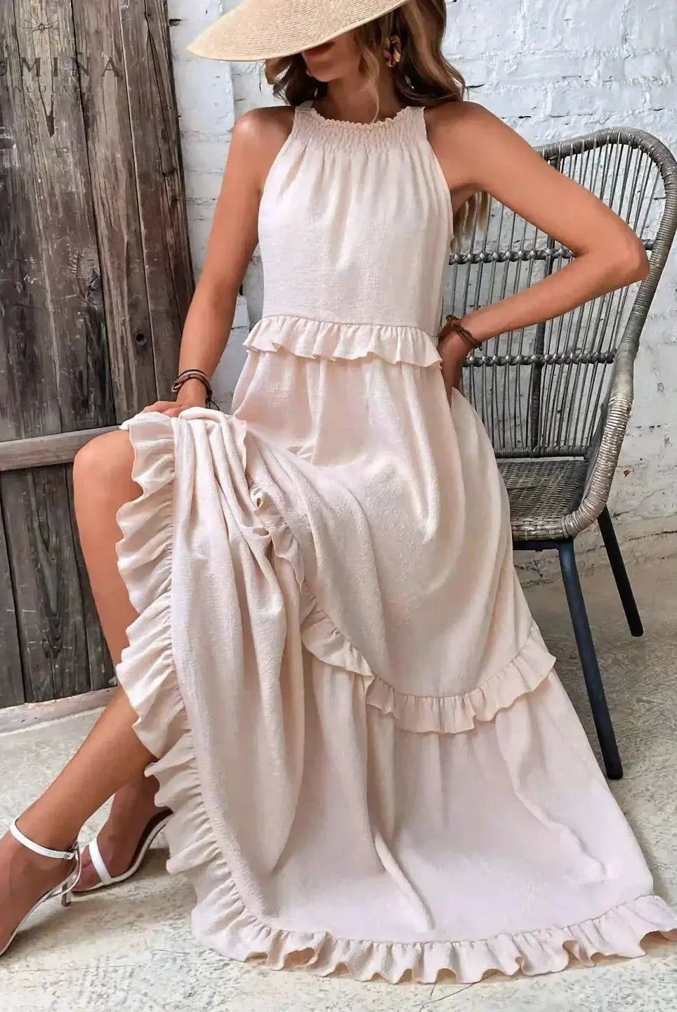 Lorena - Halterneck Dress With Ruffles and Pockets