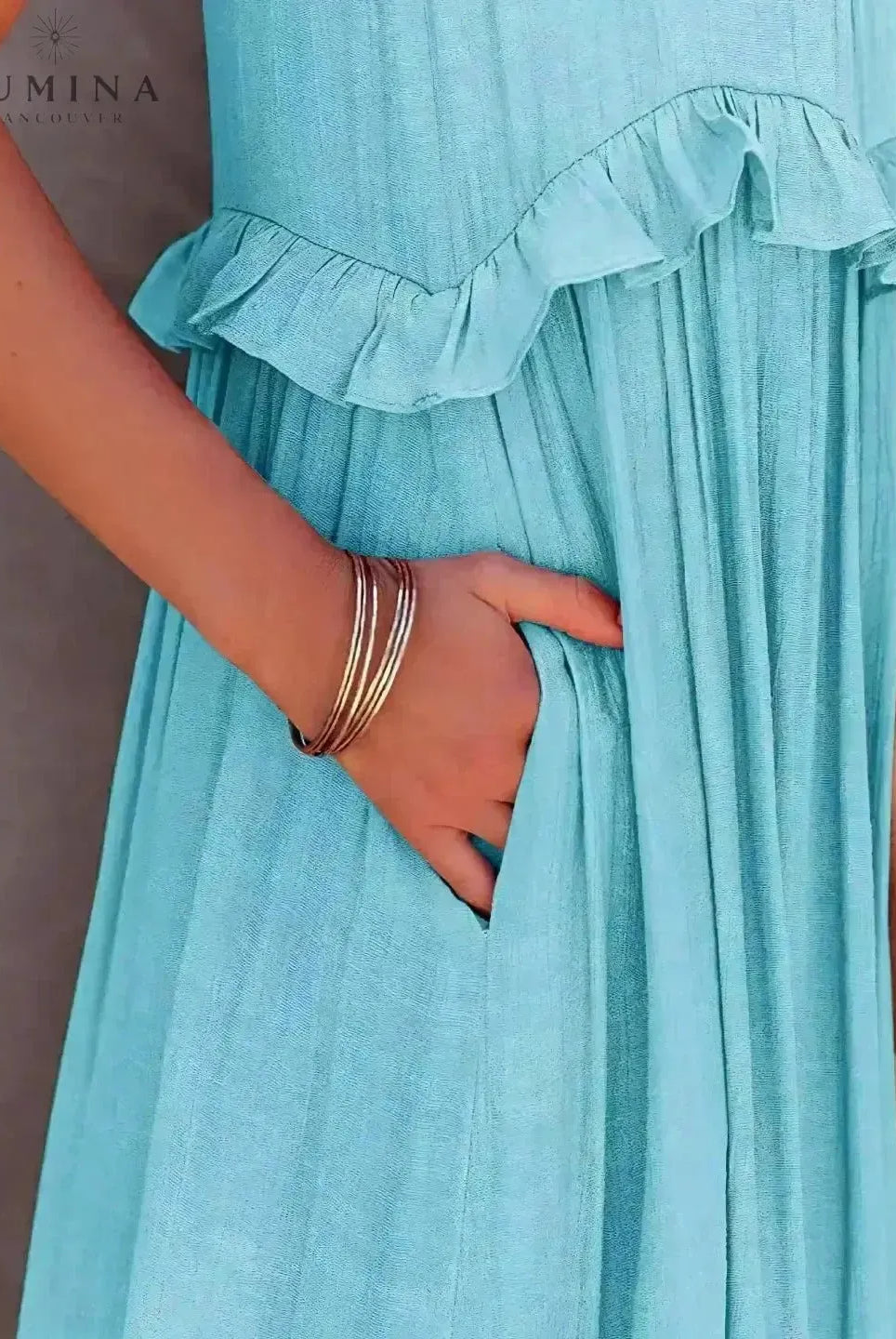 Lorena - Halterneck Dress With Ruffles and Pockets