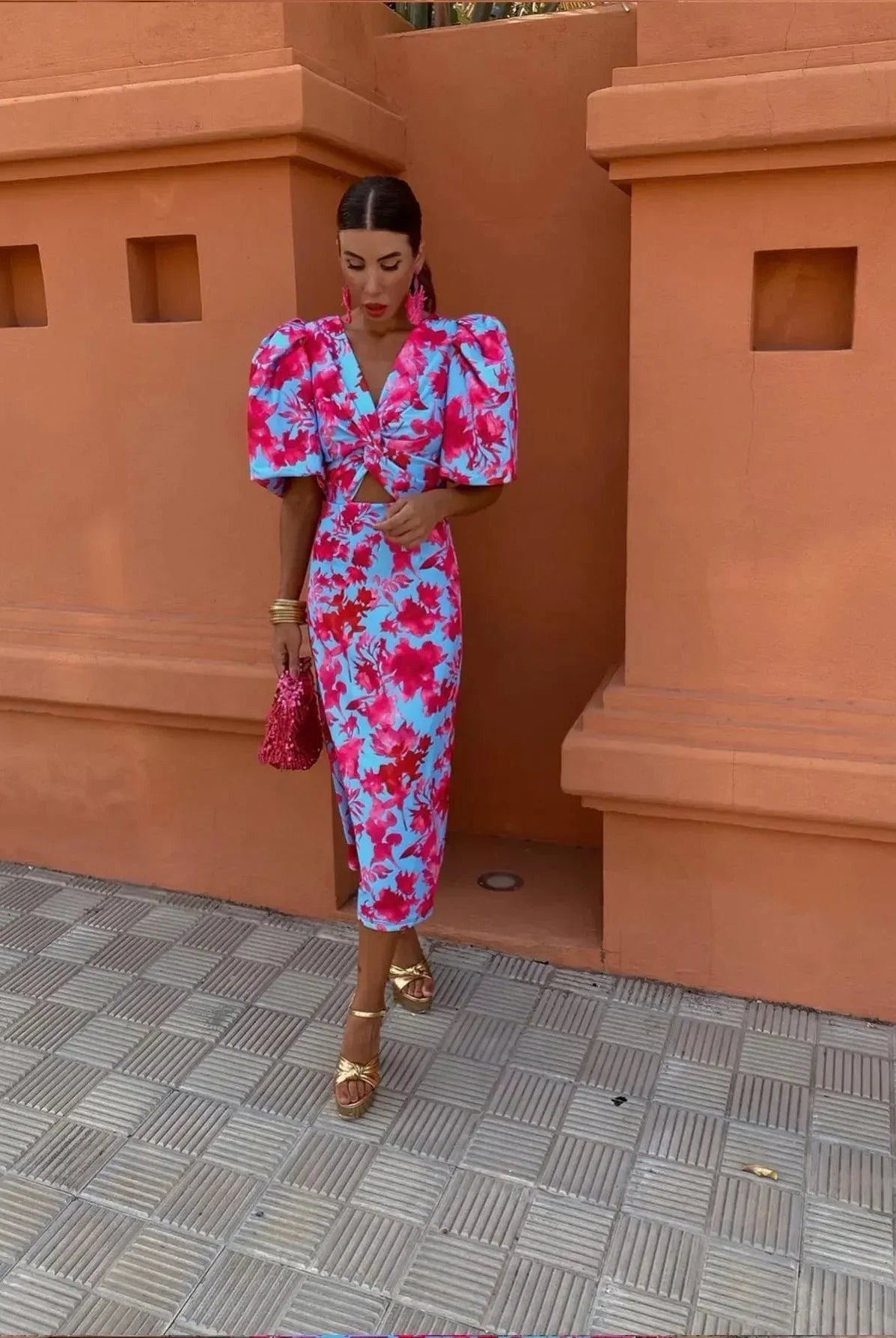 Loren - Vibrant Puff Sleeve Dress