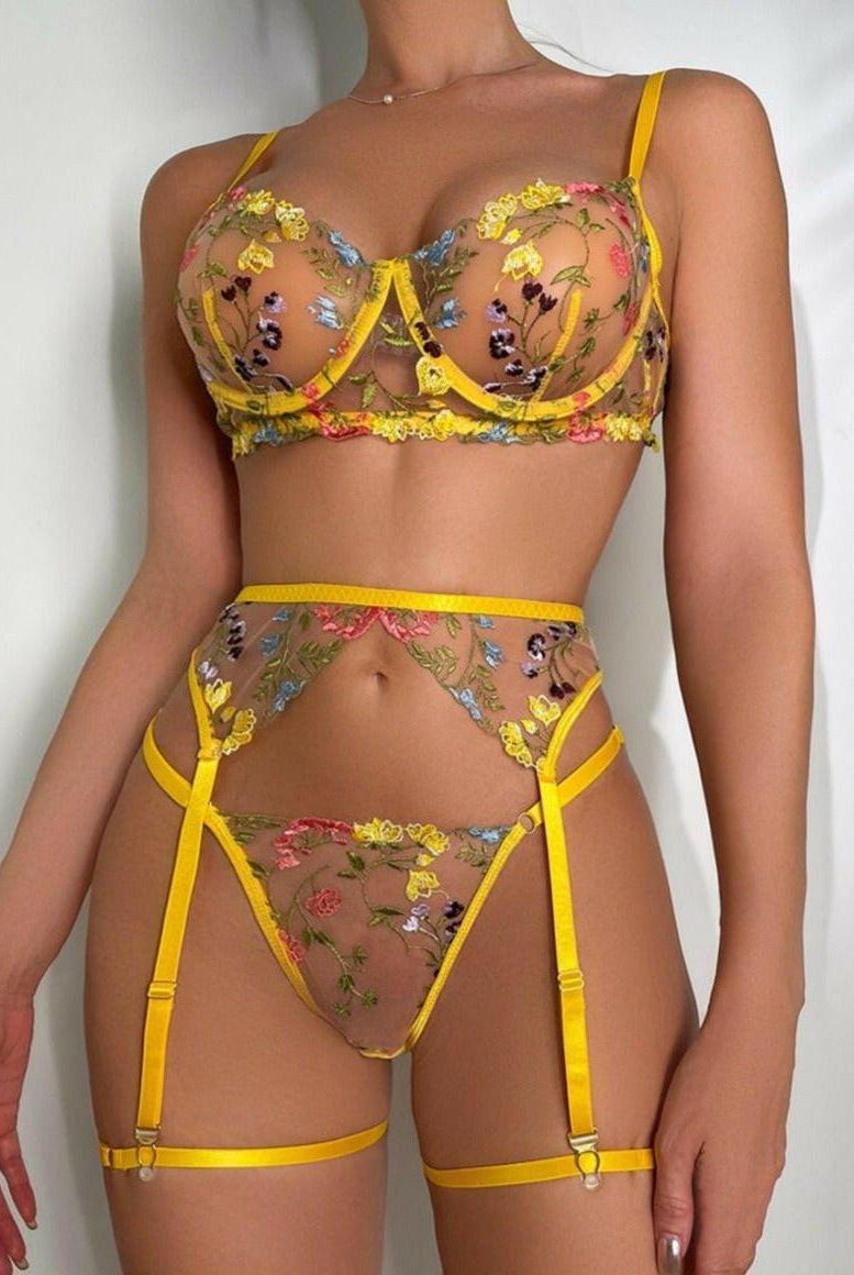 Daisy | 3-Piece French Lingerie Set