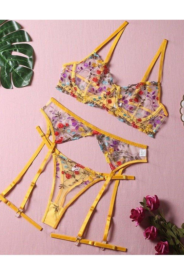 Daisy | 3-Piece French Lingerie Set