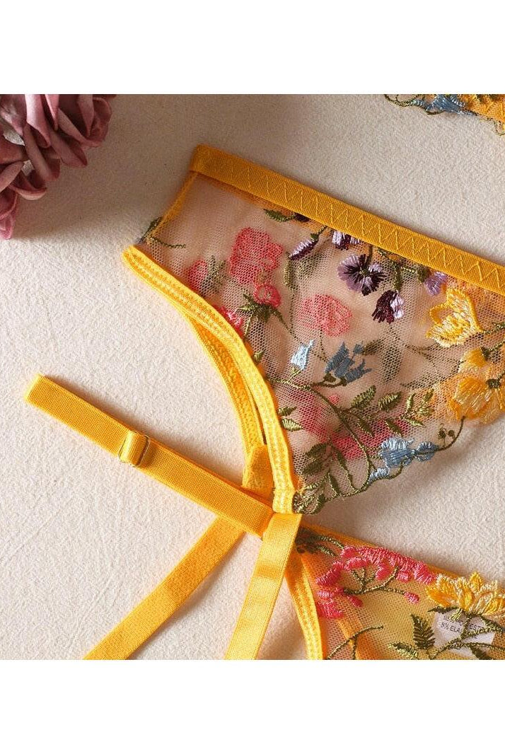 Daisy | 3-Piece French Lingerie Set