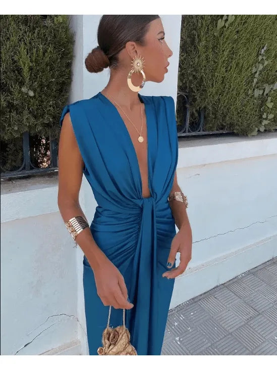 Yvaine - Elegant Pleated Dress