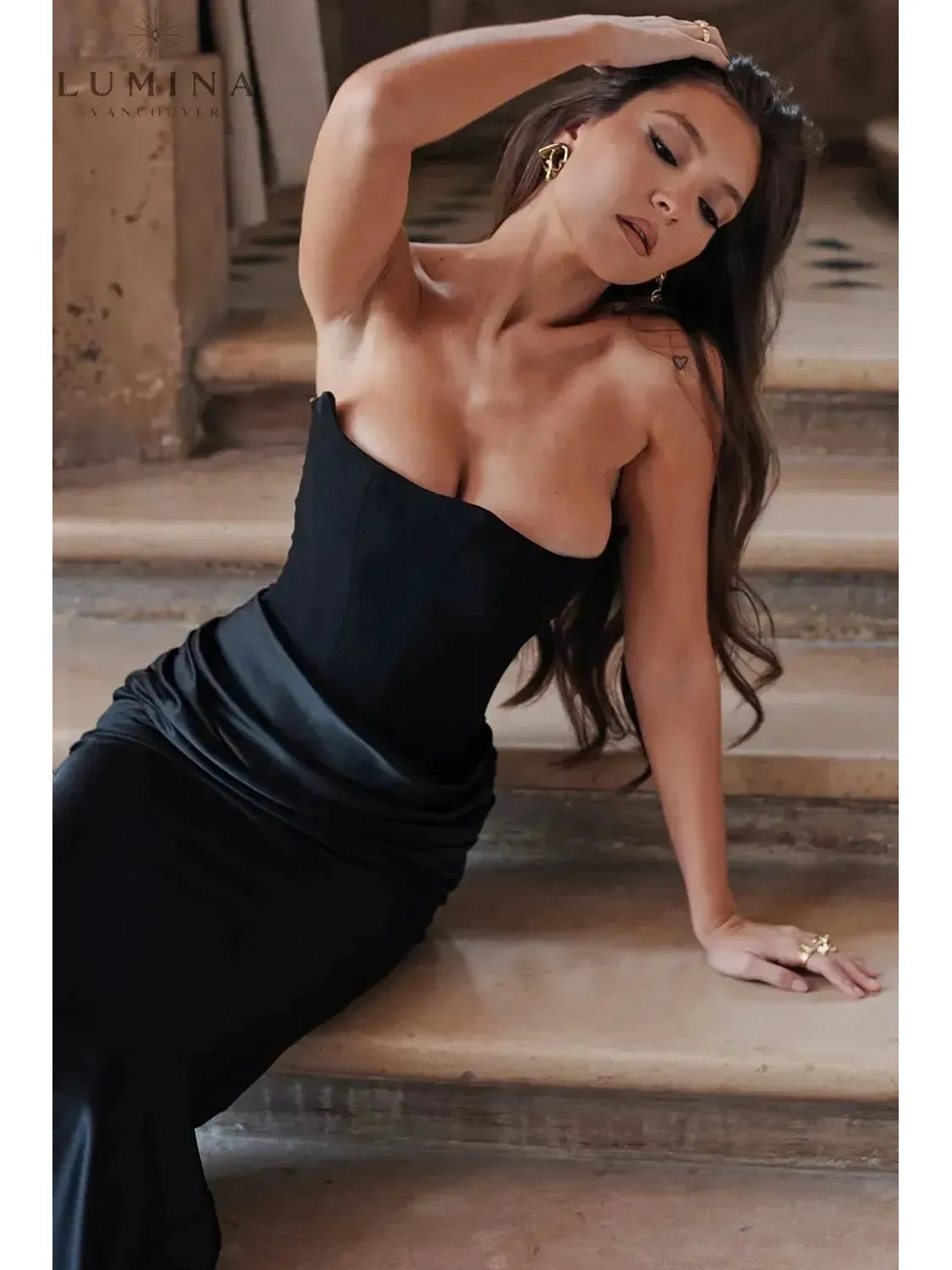 Victoria Noir | Sophisticated Black Maxi Dress