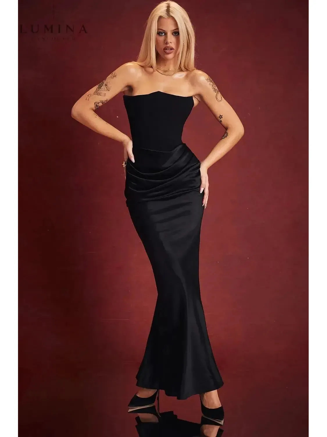 Victoria Noir | Sophisticated Black Maxi Dress