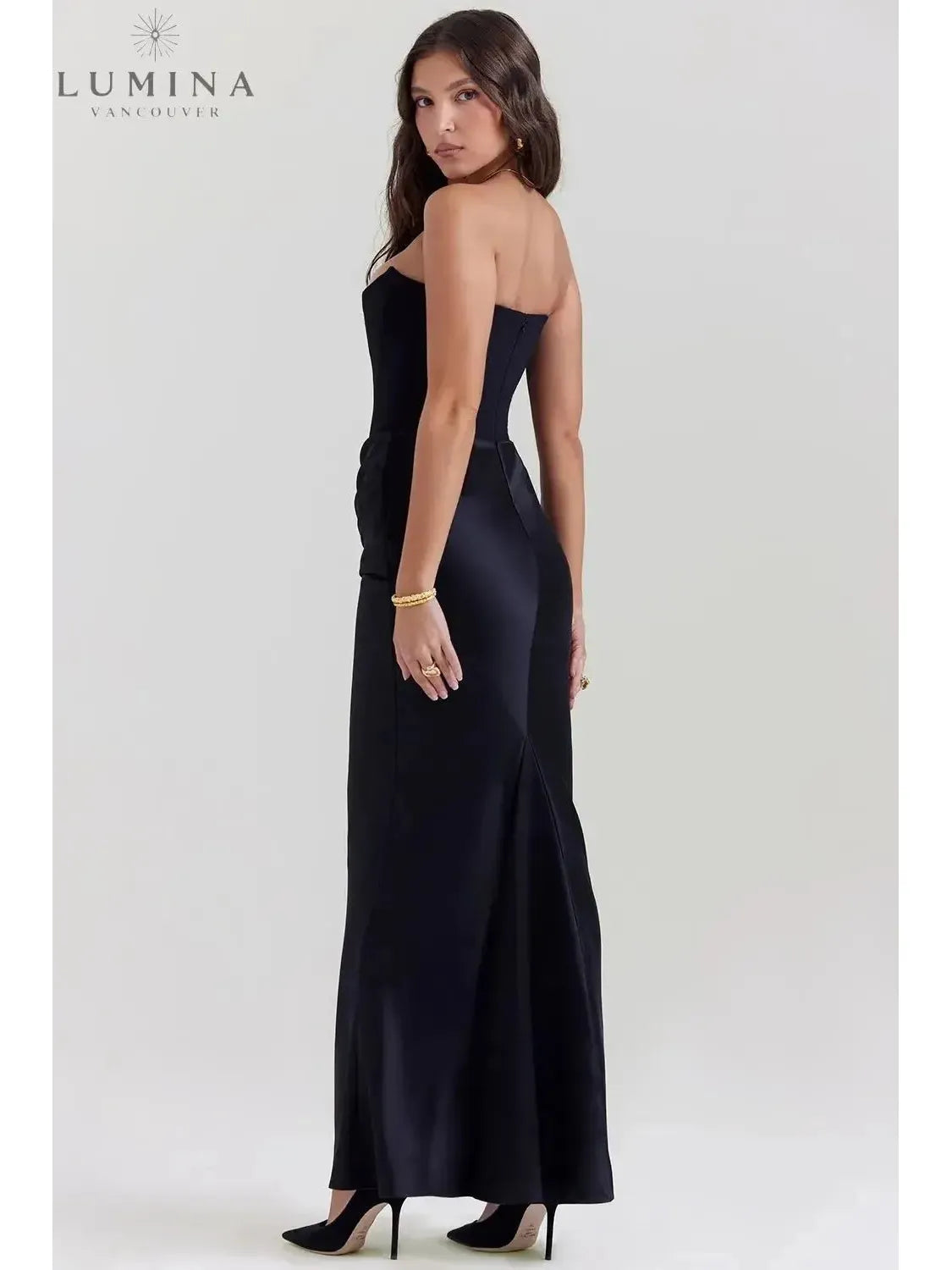 Victoria Noir | Sophisticated Black Maxi Dress