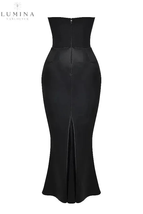 Victoria Noir | Sophisticated Black Maxi Dress