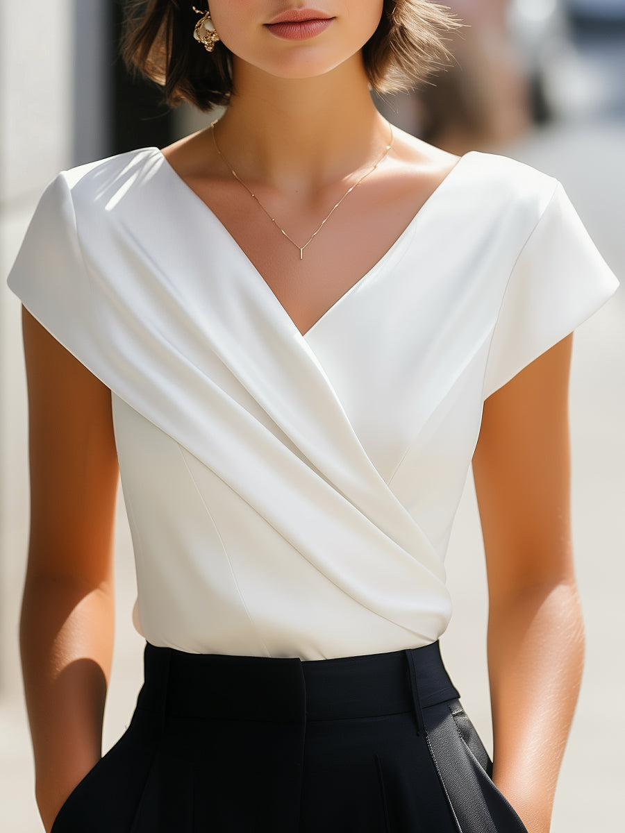 Luna | Sleeveless V-Neck Pleated Blouse - Lumina Vancouver - Lumina Vancouver