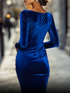 Luna | Boat Neck Velvet Bodycon Dress - Lumina Vancouver - Lumina Vancouver