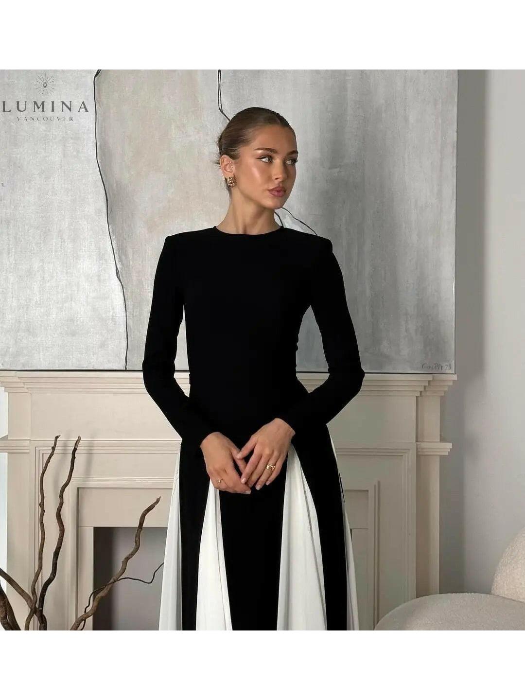 Paisley - Sleek Spliced Crewneck Slim-Fit Dress