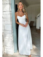 Maelys - Lace-Up Sleeveless Maxi Dress